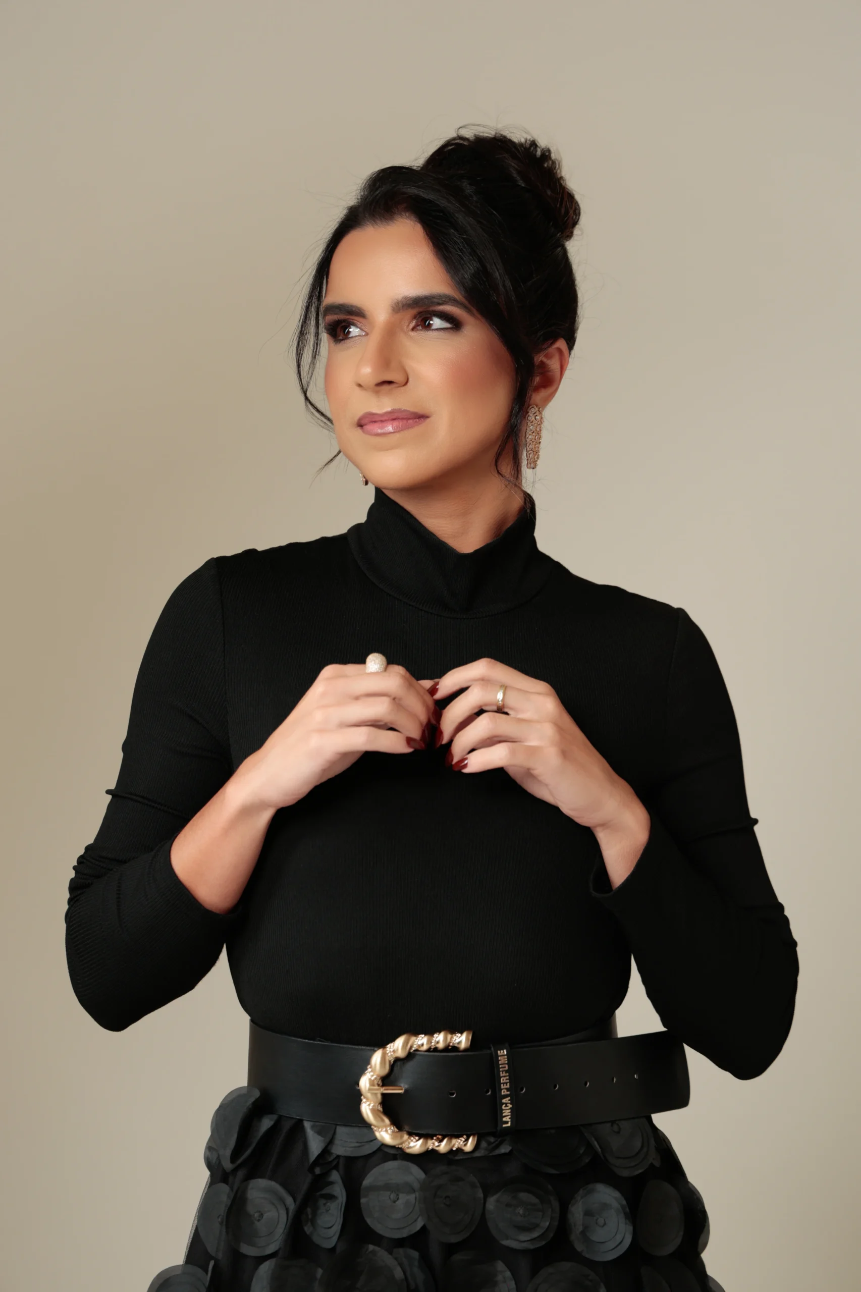 Dra. Tamiris Marques